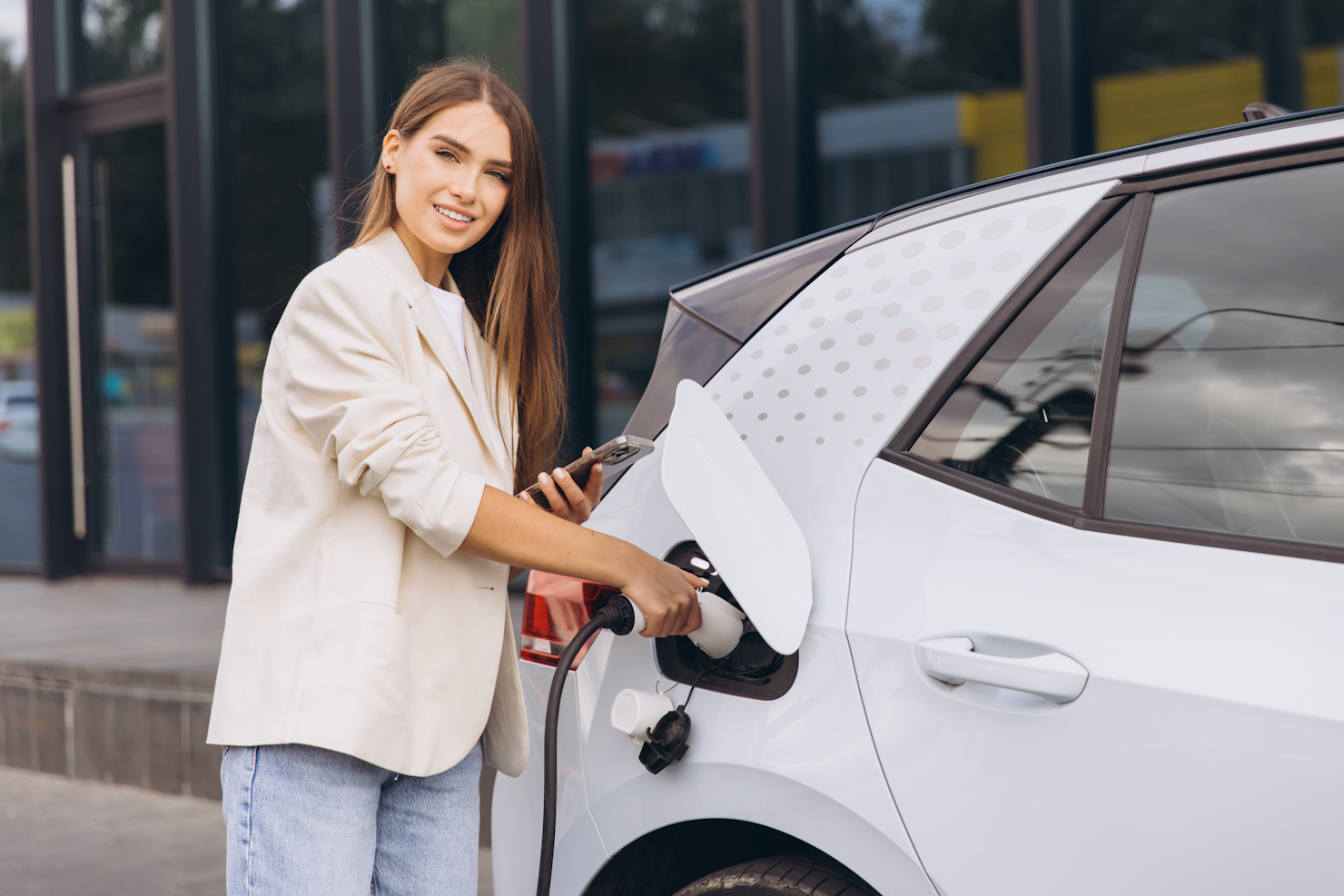 Des records à la maturité du marché. Pourquoi 2026 pourrait-il être le meilleur moment pour acheter un chargeur pour voiture électrique ?